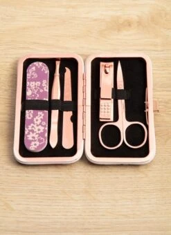 Floral Manicure Set