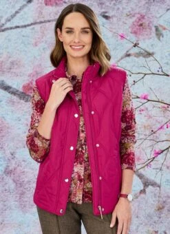 Berry Quilted Gilet